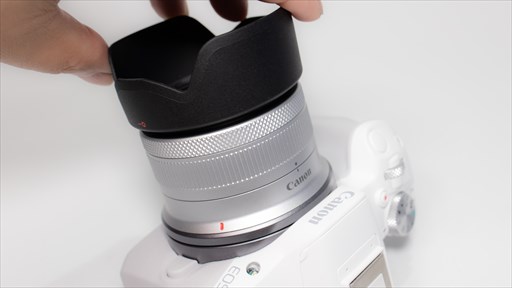 EOS R50レンズフード画像