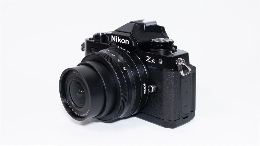 ニコンZfc 16-50 VR レンズキット画像