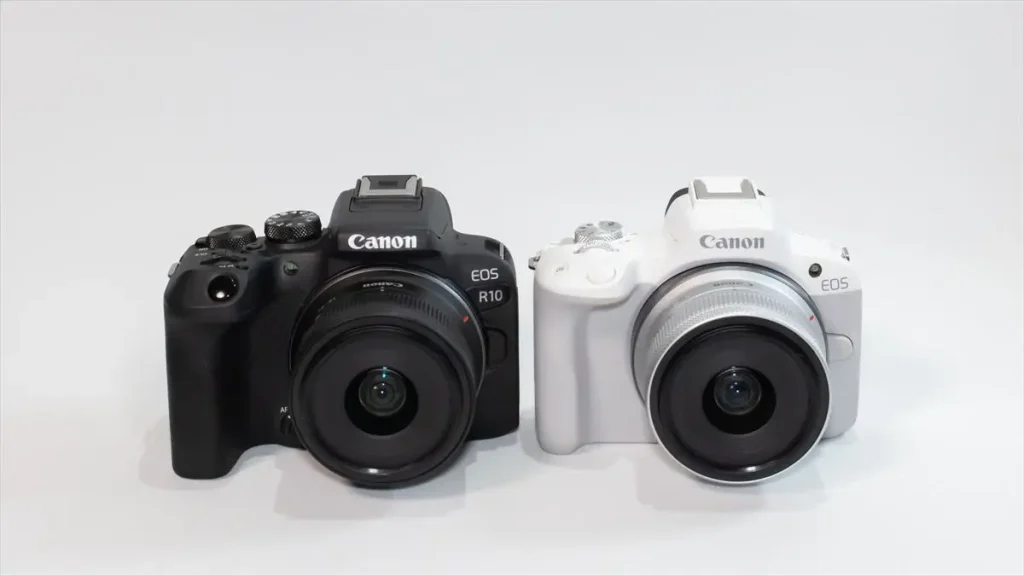 EOS R10とEOS R50