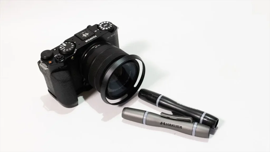 X-M5とレンズペン