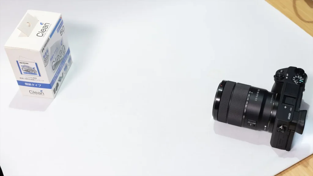 E 18-135mm F3.5-5.6 OSSの最短撮影距離での撮影