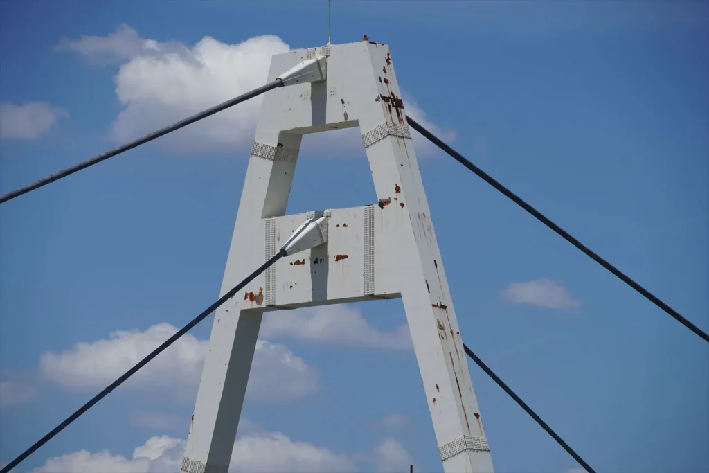 E 18-135mm F3.5-5.6 OSS のズーム範囲 135mm