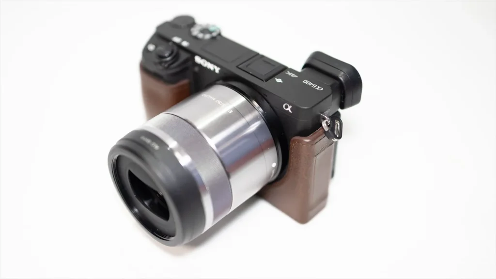 Sony E 30mm F3.5 Macroの外観