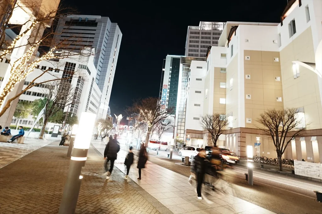 Sony E 11mm F1.8とα6700で撮った作例 夜景スナップ