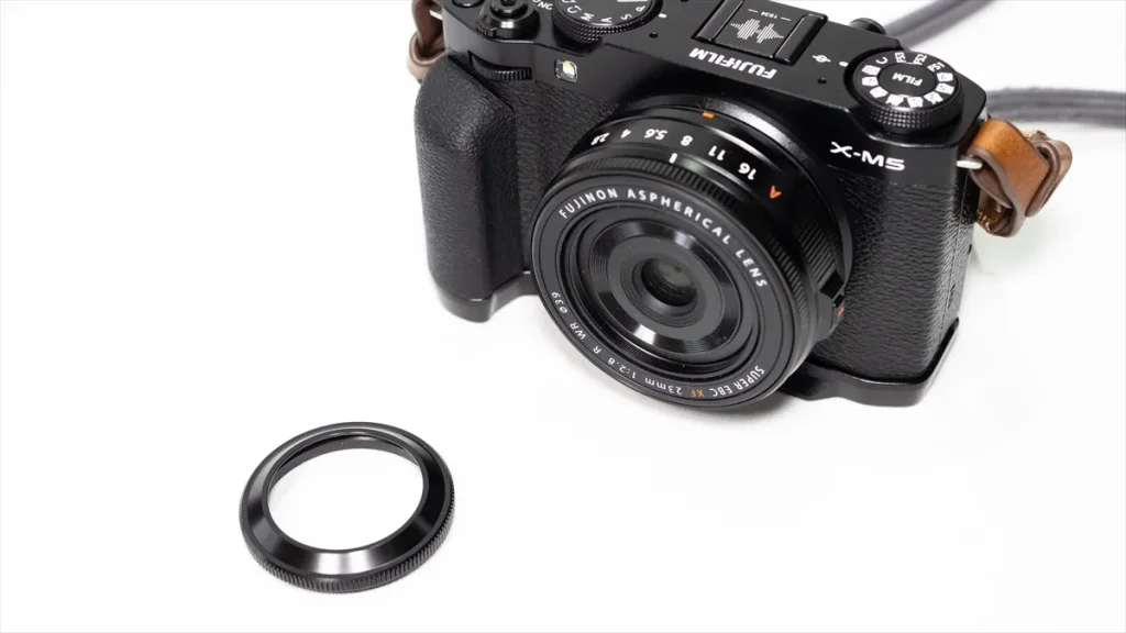 XF23mmF2.8 R WRのレンズフードを外した状態