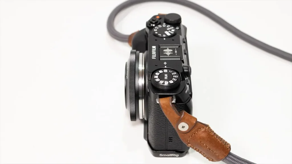 X-M5にSG-image 18mm F6.3を装着した側面