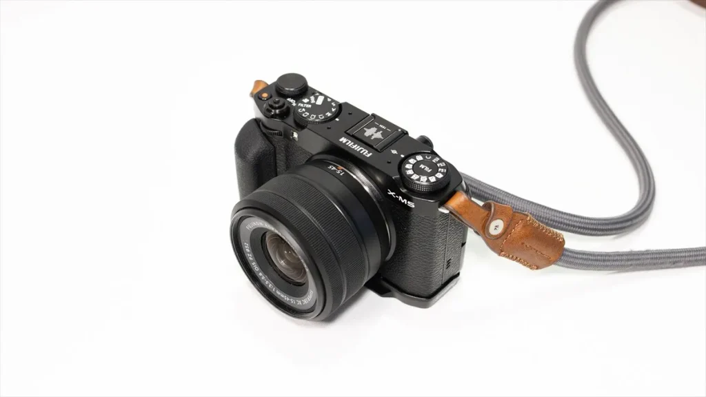X-M5に装着したXC15-45mmのシーソー式ズームリング