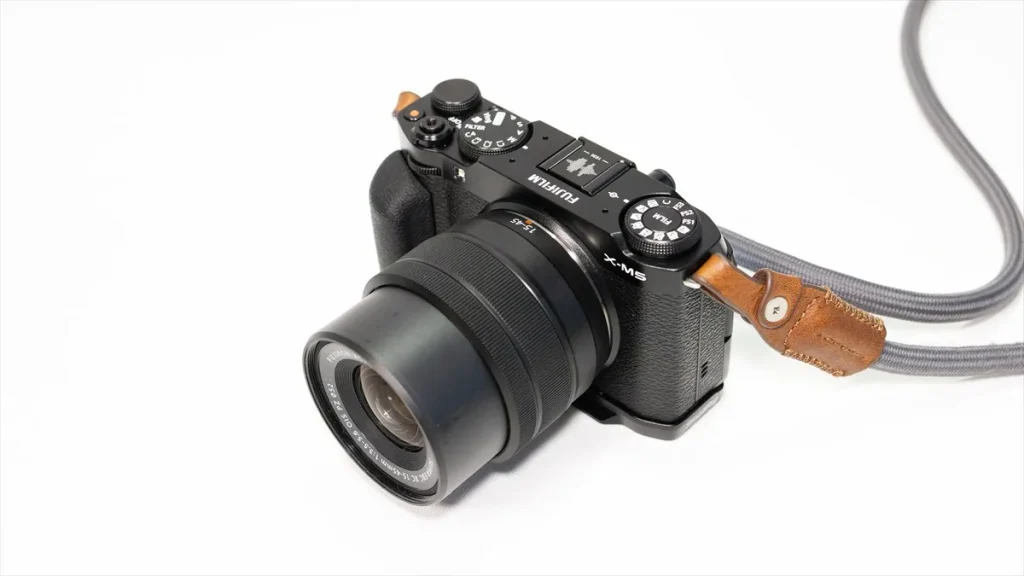 X-M5に装着したXC15-45mm 撮影ポジション