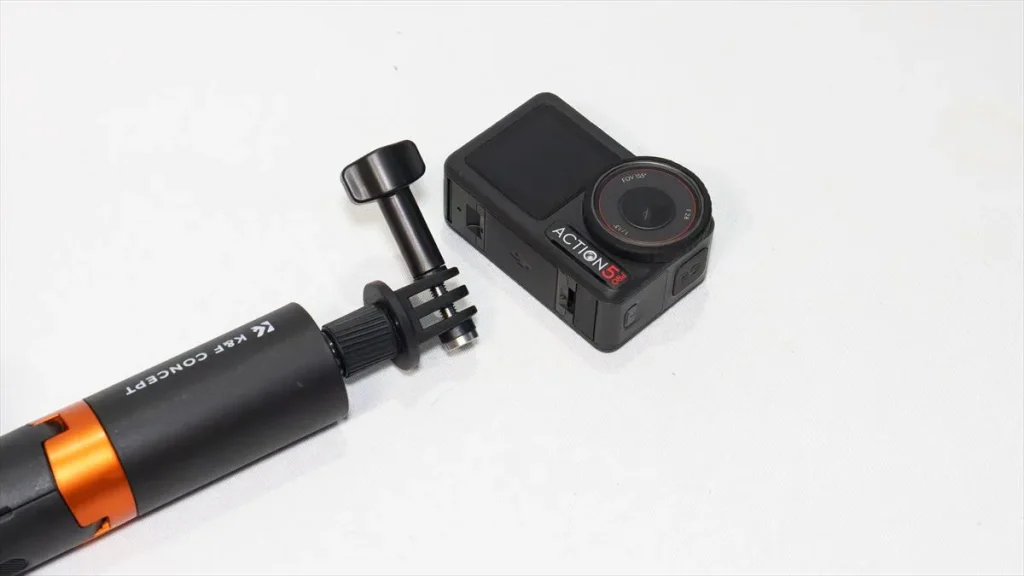 GoPro用マウントとOsmo Actionの接続部分